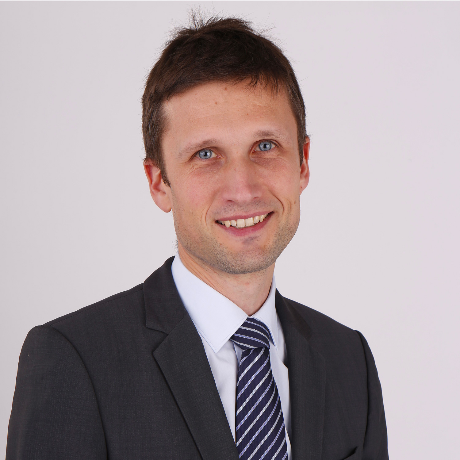 NICOLAS-SUIN